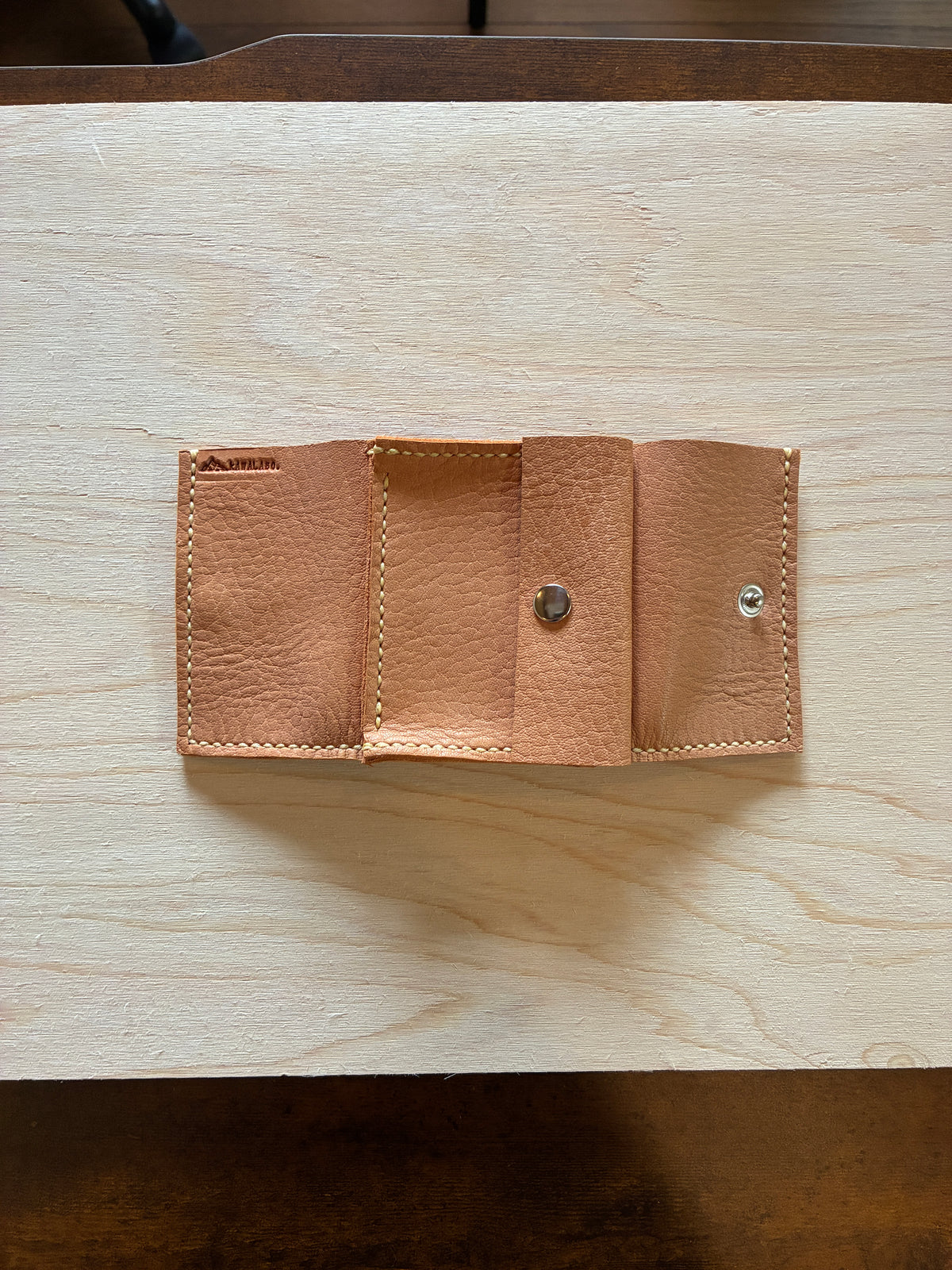 【鹿革 三つ折り財布｜Matsumoto】国産本革 エシカルレザークラフト ハンドメイド｜kawalabo.