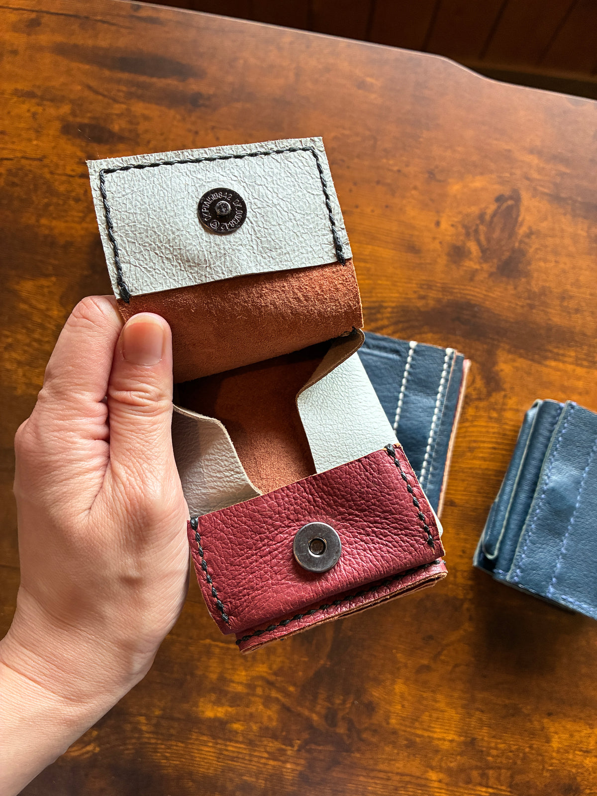 【豚革 三つ折り財布｜Natural】国産本革 エシカルレザークラフト ハンドメイド｜kawalabo.